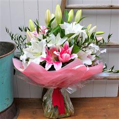 A Lily Lane Bouquet