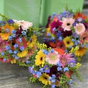 Wedding Bouquet Bright Daisy 