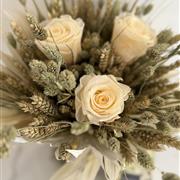 Dried Flower Bouquet Champagne 